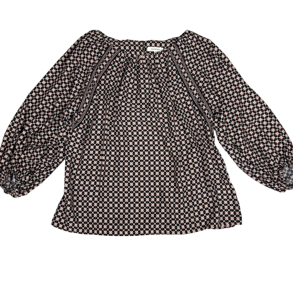 Max Studio Black and White Geometric Blouse